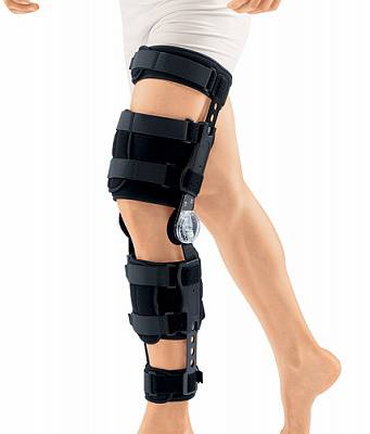 Ортез на коленный сустав ORLETT HKS-303 с ребрами жесткости и регулятором